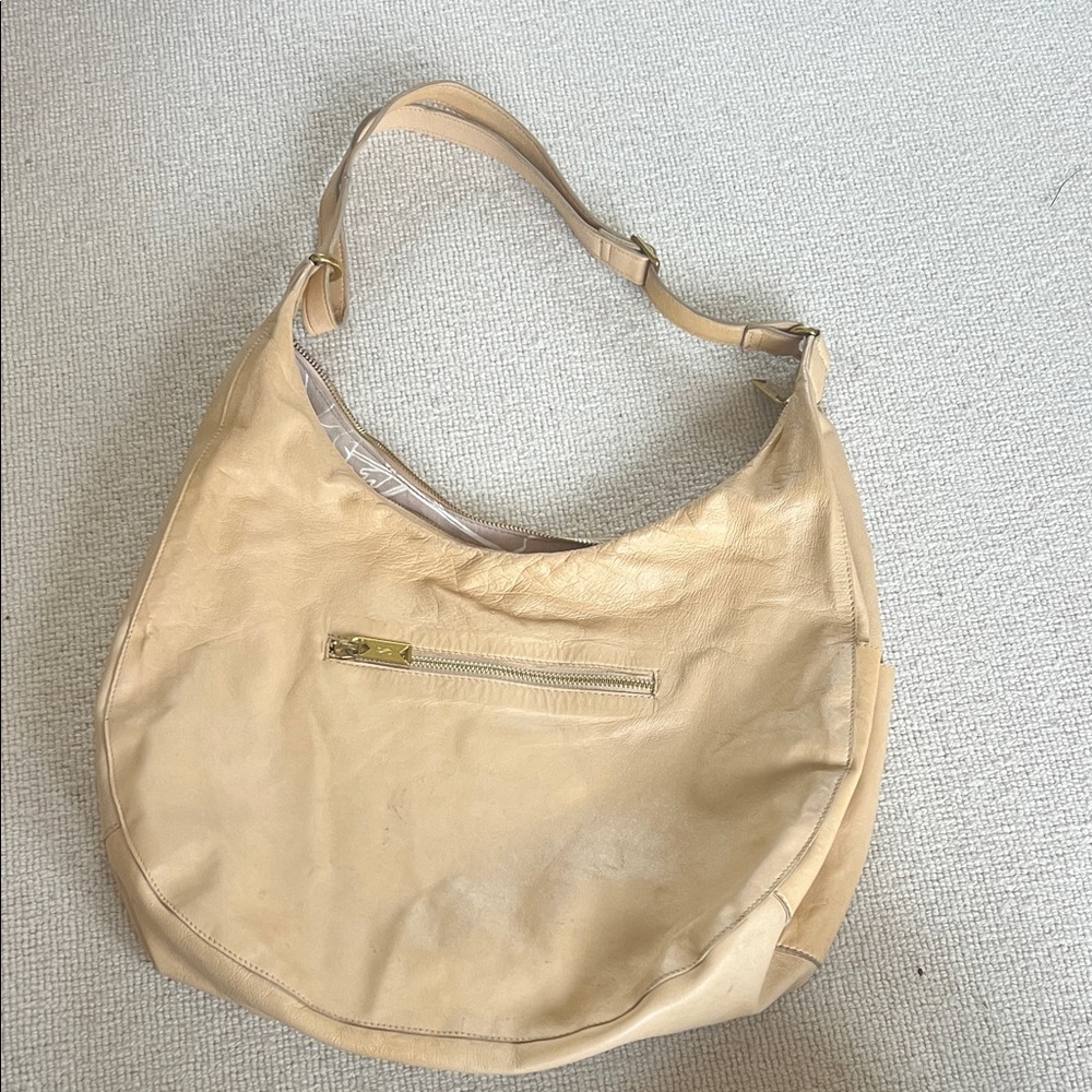 Sseko Leather Crescent Purse - Used